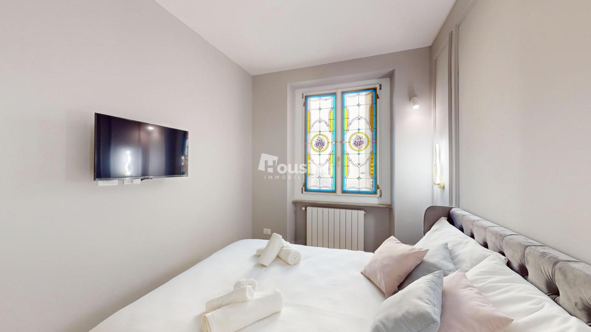 Vittoria - Stile, Classe Ed Eleganza * Turin